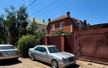 Mercedes-Benz E-Класс, 1997 год, 625 000 рублей, 6 фотография