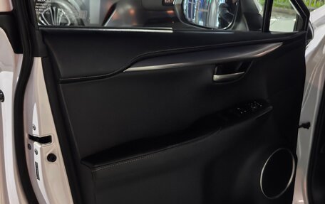 Lexus NX I, 2015 год, 2 950 000 рублей, 17 фотография