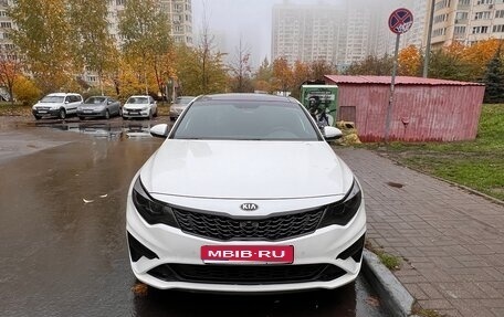 KIA Optima IV рестайлинг, 2018 год, 2 450 000 рублей, 1 фотография
