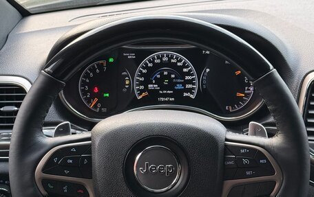 Jeep Grand Cherokee, 2013 год, 2 390 000 рублей, 23 фотография