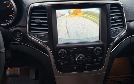 Jeep Grand Cherokee, 2013 год, 2 390 000 рублей, 22 фотография
