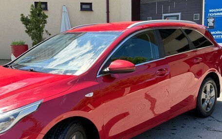 KIA cee'd III, 2021 год, 1 650 000 рублей, 2 фотография