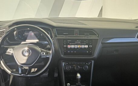 Volkswagen Tiguan II, 2019 год, 2 480 000 рублей, 9 фотография