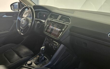Volkswagen Tiguan II, 2019 год, 2 480 000 рублей, 8 фотография