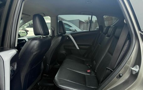 Toyota RAV4, 2013 год, 1 685 000 рублей, 10 фотография
