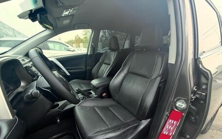 Toyota RAV4, 2013 год, 1 685 000 рублей, 9 фотография