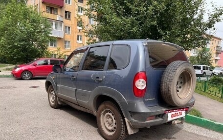 Chevrolet Niva I рестайлинг, 2010 год, 310 000 рублей, 7 фотография