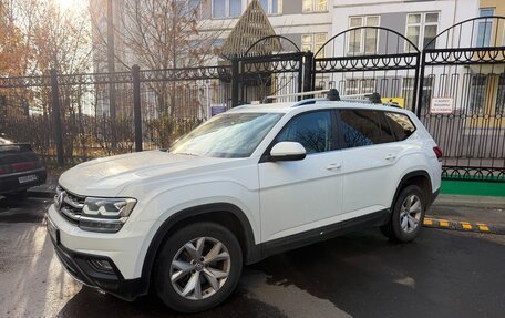 Volkswagen Teramont I, 2018 год, 2 850 000 рублей, 2 фотография