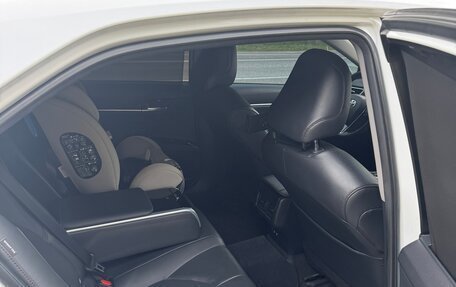 Toyota Camry, 2018 год, 3 148 999 рублей, 12 фотография