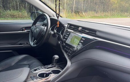 Toyota Camry, 2018 год, 3 148 999 рублей, 11 фотография