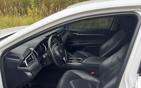 Toyota Camry, 2018 год, 3 148 999 рублей, 17 фотография
