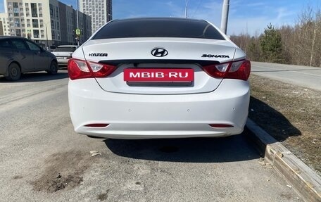 Hyundai Sonata VI, 2011 год, 1 090 000 рублей, 5 фотография
