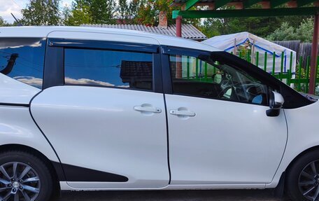 Toyota Sienta II, 2020 год, 1 550 000 рублей, 3 фотография