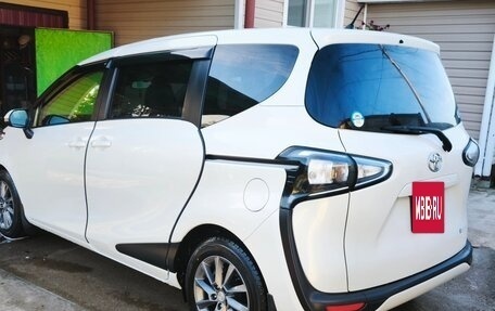 Toyota Sienta II, 2020 год, 1 550 000 рублей, 10 фотография