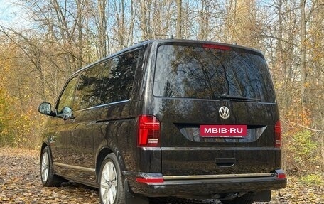Volkswagen Multivan T6 рестайлинг, 2023 год, 10 000 000 рублей, 5 фотография