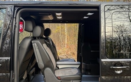Volkswagen Multivan T6 рестайлинг, 2023 год, 10 000 000 рублей, 18 фотография