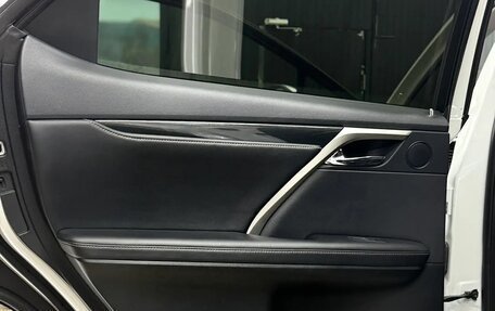 Lexus RX IV рестайлинг, 2020 год, 4 500 000 рублей, 13 фотография