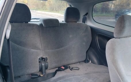 Toyota Yaris III, 1999 год, 220 000 рублей, 13 фотография