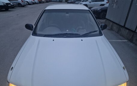Nissan Sunny B15, 1999 год, 350 000 рублей, 13 фотография