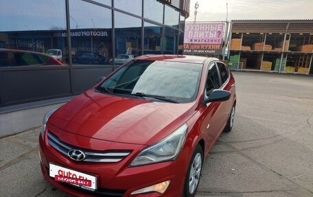 Hyundai Solaris II рестайлинг, 2014 год, 860 000 рублей, 4 фотография