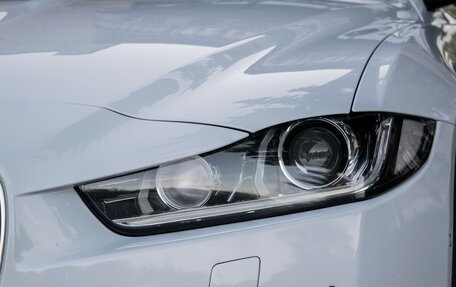 Jaguar XE I рестайлинг, 2016 год, 1 800 000 рублей, 6 фотография