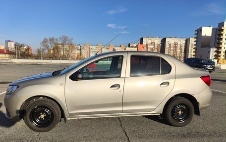 Renault Logan II, 2015 год, 450 000 рублей, 4 фотография