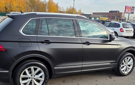 Volkswagen Tiguan II, 2017 год, 2 300 000 рублей, 5 фотография