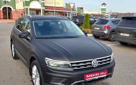 Volkswagen Tiguan II, 2017 год, 2 300 000 рублей, 9 фотография