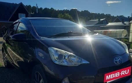 Toyota Aqua I, 2014 год, 750 000 рублей, 5 фотография