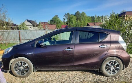 Toyota Aqua I, 2014 год, 750 000 рублей, 7 фотография