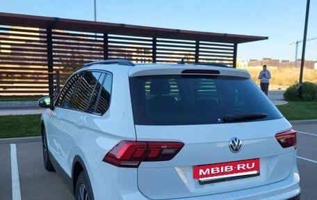 Volkswagen Tiguan II, 2017 год, 1 850 000 рублей, 6 фотография