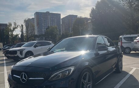 Mercedes-Benz C-Класс, 2017 год, 1 950 000 рублей, 4 фотография
