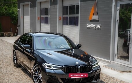 BMW 5 серия, 2021 год, 5 000 000 рублей, 2 фотография
