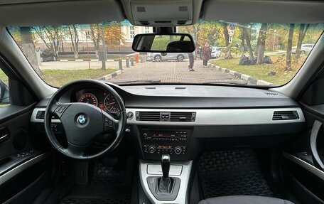 BMW 3 серия, 2011 год, 799 000 рублей, 11 фотография