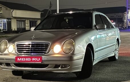 Mercedes-Benz E-Класс, 1999 год, 360 000 рублей, 4 фотография
