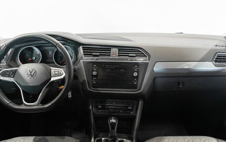Volkswagen Tiguan II, 2021 год, 2 797 600 рублей, 6 фотография