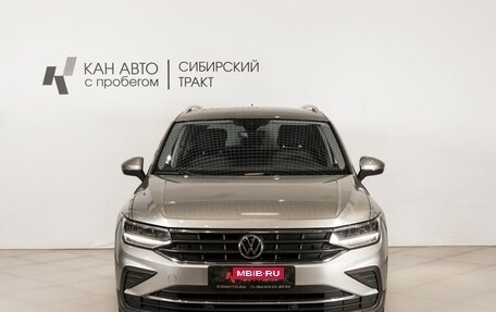 Volkswagen Tiguan II, 2021 год, 2 797 600 рублей, 2 фотография