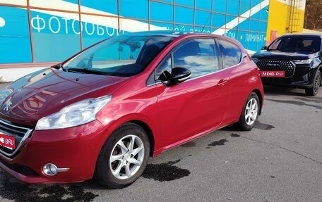 Peugeot 208 II, 2013 год, 740 000 рублей, 1 фотография