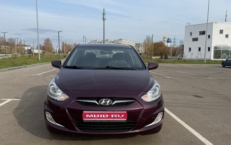 Hyundai Solaris II рестайлинг, 2014 год, 1 080 000 рублей, 1 фотография