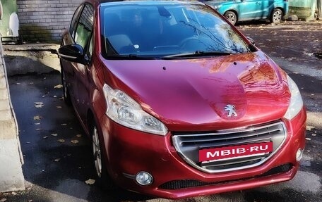Peugeot 208 II, 2013 год, 740 000 рублей, 6 фотография