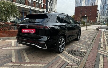 Volkswagen Tiguan, 2024 год, 4 380 000 рублей, 4 фотография