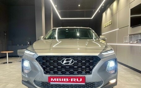 Hyundai Santa Fe IV, 2019 год, 2 500 000 рублей, 3 фотография
