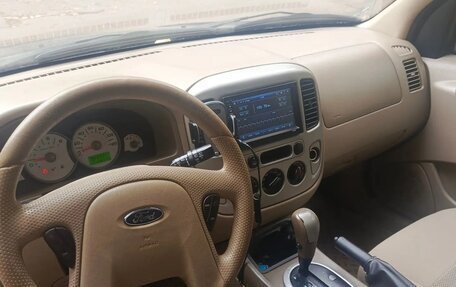 Ford Escape II, 2005 год, 850 000 рублей, 7 фотография