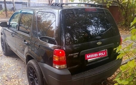 Ford Escape II, 2005 год, 850 000 рублей, 5 фотография
