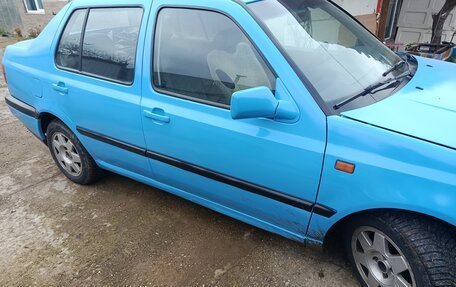 Volkswagen Vento, 1993 год, 190 000 рублей, 13 фотография