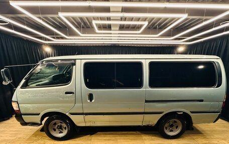 Toyota HiAce H100, 2001 год, 659 000 рублей, 3 фотография