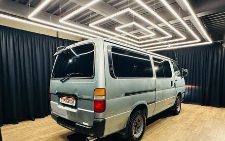 Toyota HiAce H100, 2001 год, 659 000 рублей, 6 фотография