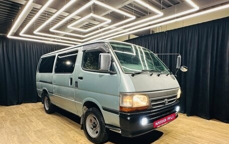 Toyota HiAce H100, 2001 год, 659 000 рублей, 8 фотография