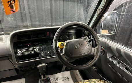 Toyota HiAce H100, 2001 год, 659 000 рублей, 15 фотография