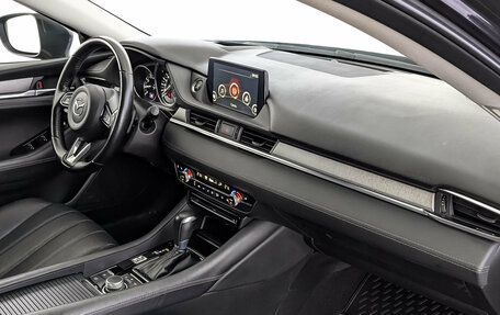 Mazda 6, 2021 год, 2 640 000 рублей, 13 фотография